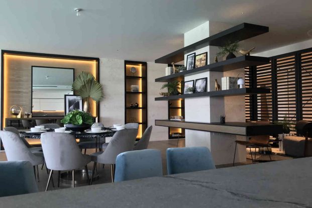 Fisher Island Model 2581