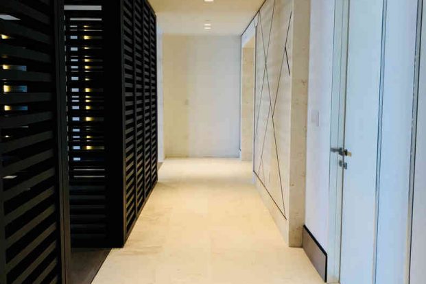 Fisher Island Model 2258