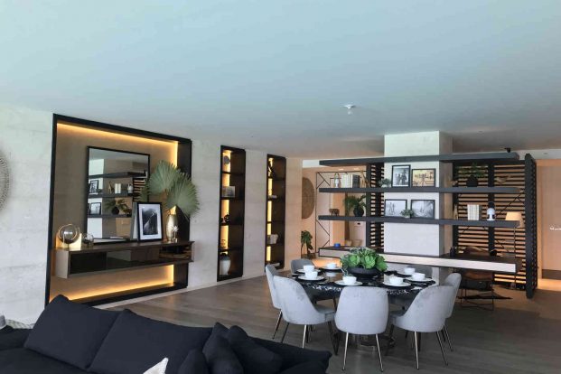 Fisher Island Model 2561