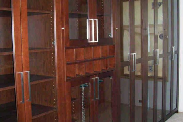 Rose Wood Closet